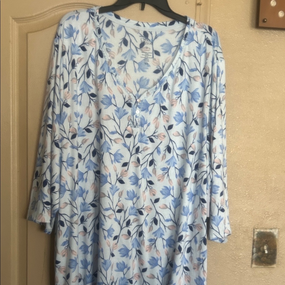 NWT Sz 3x blue floral nightshirt